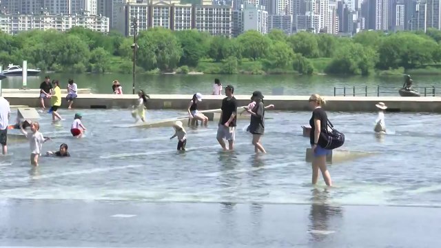[날씨] 오늘 전국 맑고 한낮 여름 더위...자외선·오존 유의 / YTN