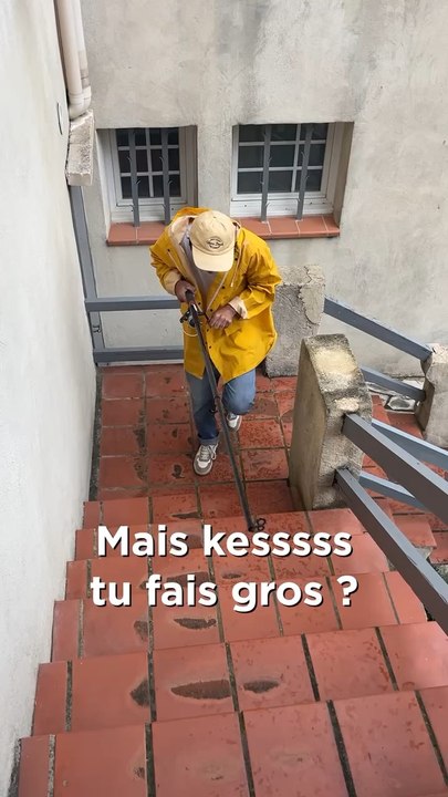 ON MONTE PAS LES MARCHES NOUS ?