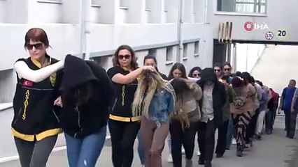 Ava giderken avlandılar! Uçkur düşkünü ahlaksızlara ibret olsun