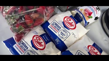 FRESAS CON CREMA para NEGOCIO