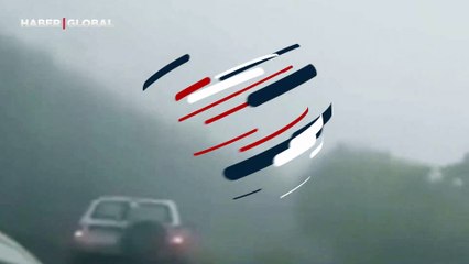 İran Cumhurbaşkanı Reisi'nin konvoyundaki helikopterlerden biri kaza yaptı