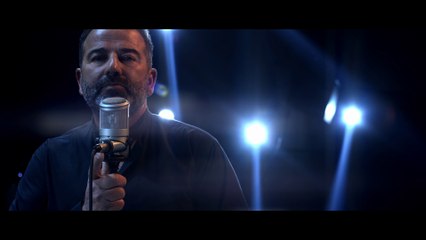 Mixalis Ntelis - Gyalinos Anthropos (official lyric Video)