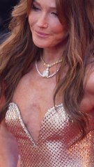 Cannes : Montée des marches SELENA GOMEZ