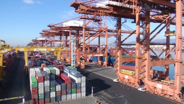 한은, 기준금리 3.5% 동결 전망...성장률 전망치는 올릴 듯 / YTN