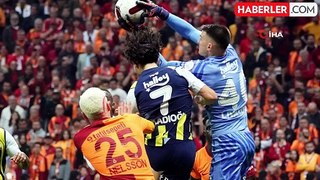 Trendyol Süper Lig: Galatasaray 0 - Fenerbahçe 0 (İlk yarı)