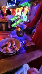 Soupe des raviolis aux crevettes , faite maison,