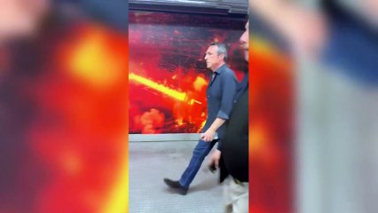 Başkan Ali Koç ve yöneticiler soyunma odasına indi!