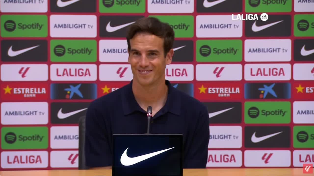 Rueda de prensa de Íñigo Pérez tras el Barcelona - Rayo