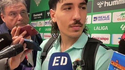 Bellerin sobre la vuelta de Borja Iglesias