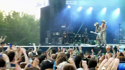 BILLY F GIBBONS feat. Matt Sorum & Austin Hanks - La Grange - Festival Pause Guitare Sud de France - 2023