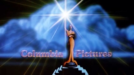 A double tranchant Bande-annonce (DE)