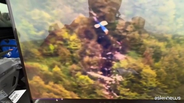 Morto il presidente iraniano Raisi, i resti dell'elicottero precipitato