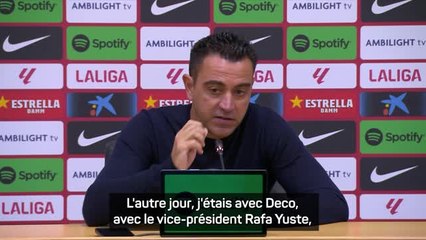 Barcelone - Xavi : "Rien n'a changé, je suis serein"