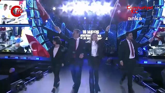 Maltepe'de çoşkulu 19 Mayıs kutlaması! Ekrem İmamoğlu gençlere seslendi!