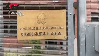 Volpiano, scopre una ladra in casa grazie alla telecamera smart e chiama i carabinieri