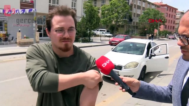 Kornayla uyaran sürücünün araç camını kırdılar