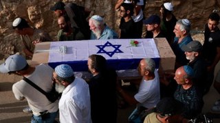 Deutsch-Israelin beigesetzt: Hier trauern Hunderte um Shani Louk