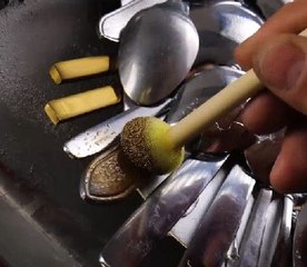 Old cutlery turning into a real masterpiece!