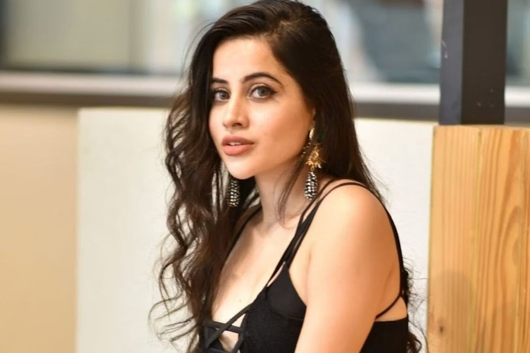 Urfi Javed का लेटेस्ट वीडियो वायरल, लोगों ने कह...
