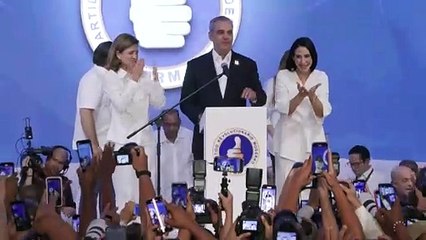 Presidente dominicano fue reelegido para un segundo mandato marcado por Haití