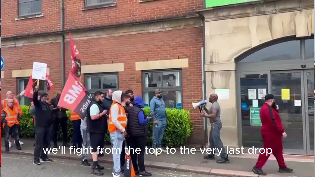 Wolverhampton G4S security staff met by police in latest pay dispute ...