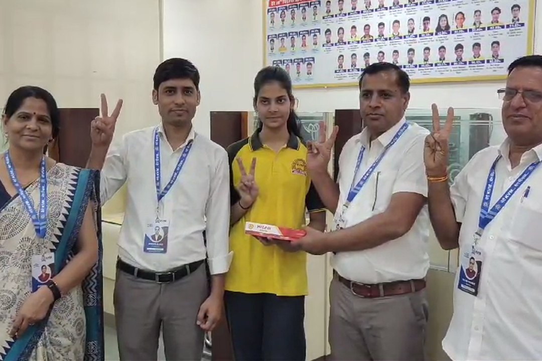 पीपलू की श्रेयांशी ने बढ़ाया टोंक ओर सीकर का मान, 99.60 प्रतिशत अंक के राजस्थान के टॉप 3 में शामिल
