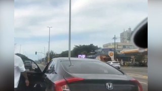 Motorista leva golpes de muleta em briga de trânsito no RJ