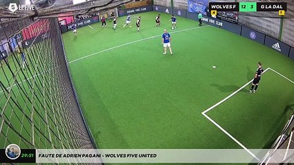 Faute de Adrien PAGANI - WOLVES FIVE UNITED