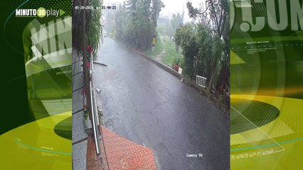 Cayó granizo en Robledo Aures