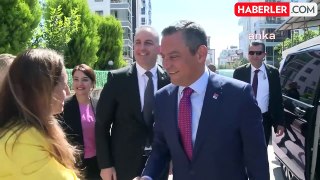 CHP Genel Başkanı Özgür Özel, Samsun Eczacı Odası'nı ziyaret etti