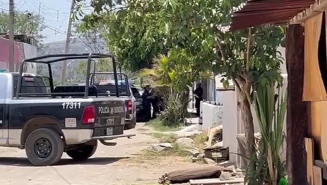 El colectivo de Guerreros Buscadores de Jalisco localizaron restos humanos en la colonia Las Juntitas, Tlaquepaque