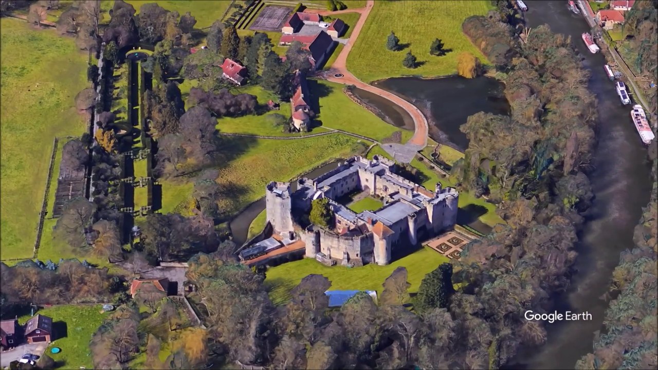 Allington Castle is a stone castle in Allington, Kent, Maidstone, in England