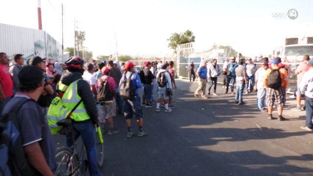 Empleados de aseo público en Zapopan frenan labores; exijan prestaciones