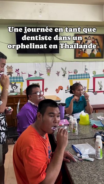 Journee de prevention dans un orphelinat à Bangkok