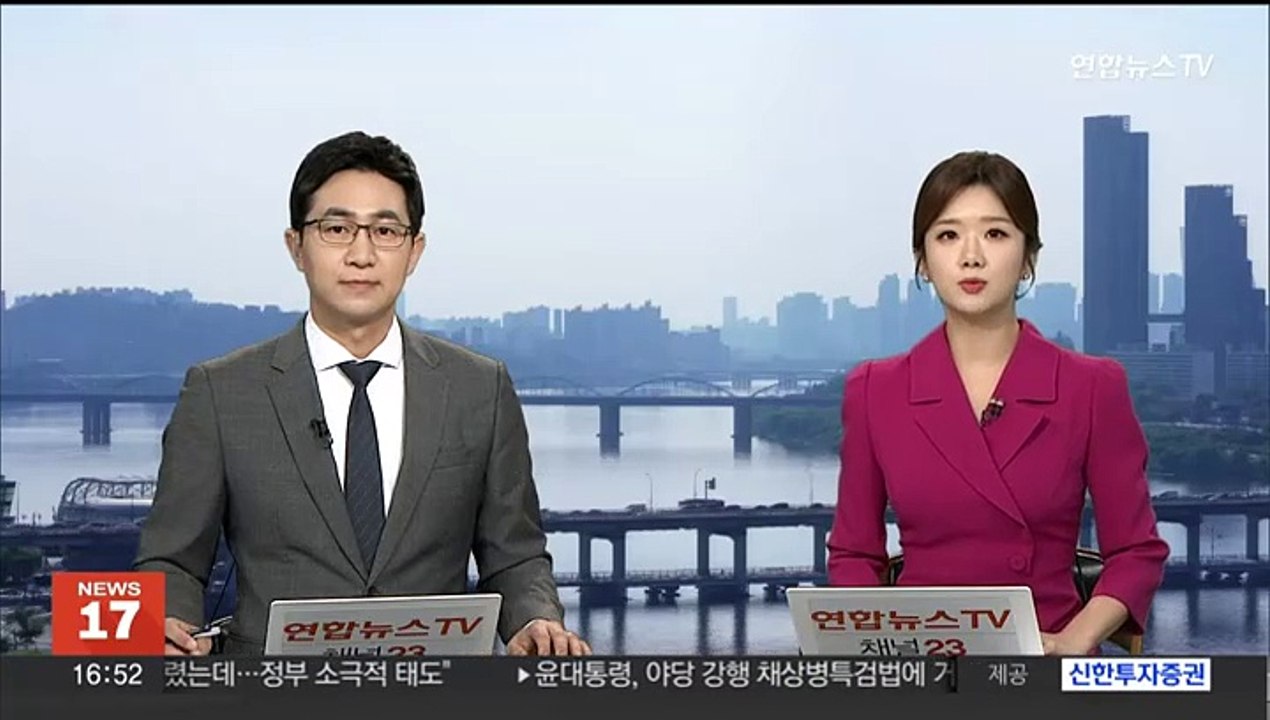 강형욱 둘러싼 '직장 갑질' 논란…침묵하는 '개통령'