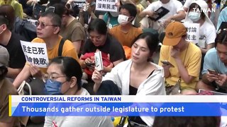 Thousands Protest Taiwan Legislature Bill To Reduce Presidential Power