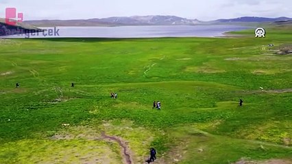 Keşiş Gölü eşsiz doğasıyla ziyaretçilerini ağırlıyor