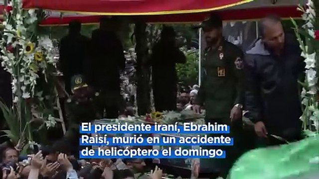 Irán da comienzo a varios días de procesiones y funerales por la muerte del presidente Raisí