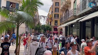 Turistas paseando por el centro de Palma este martes