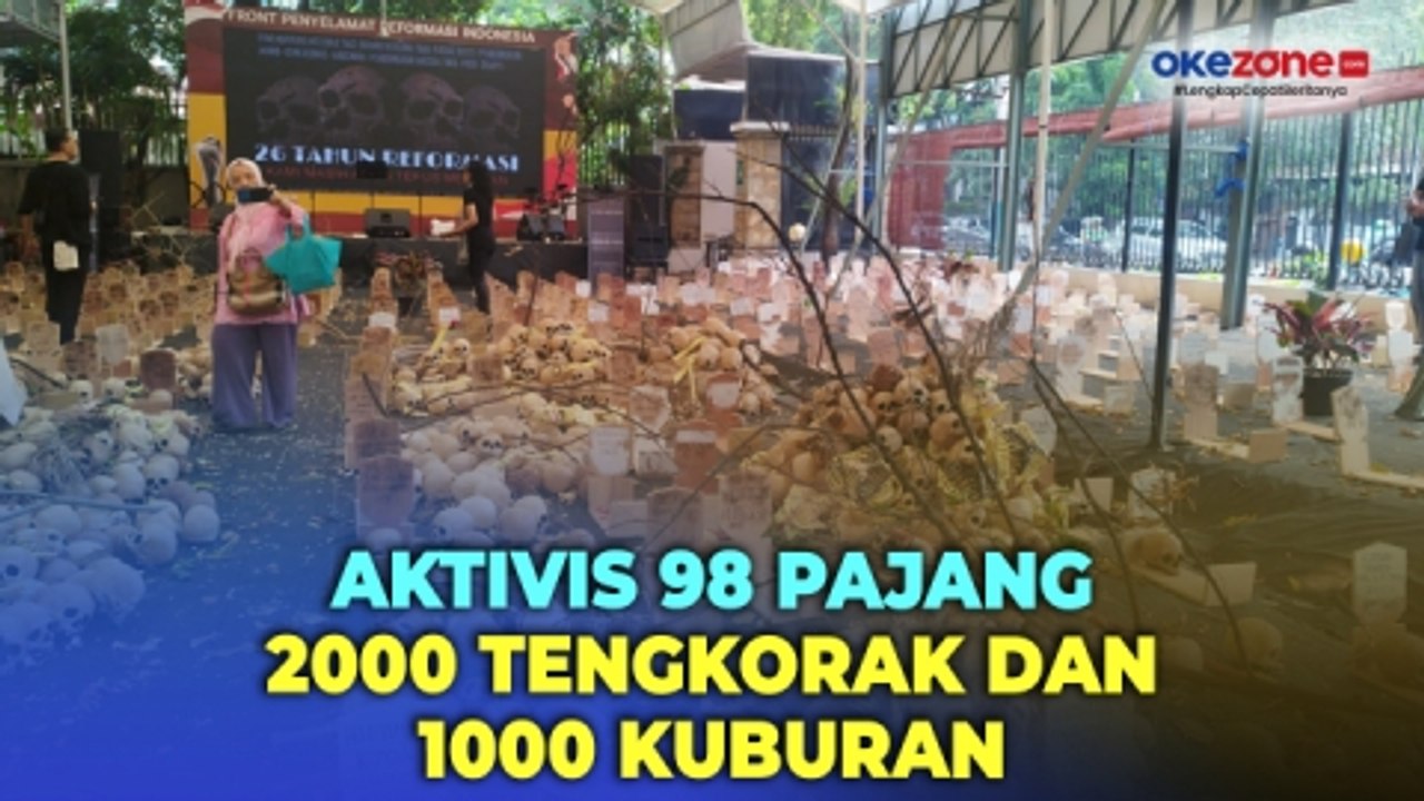 Aktivis 98 Pajang 2000 Tengkorak dan 1000 Kuburan dalam Peringatan 26 Tahun Reformasi