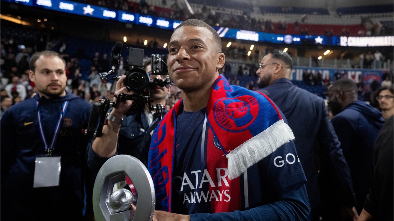 GALA VIDEO - Kylian Mbappé quitte le PSG : cette petite phrase de sa mère Fayza a fait l’effet d’une bombe
