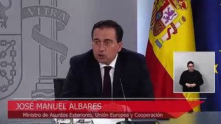 Albares anuncia la retirada de la embajadora en Argentina y Milei responde