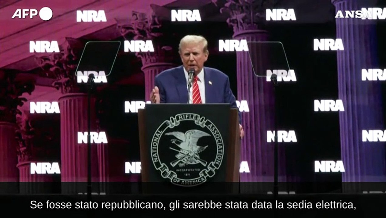Trump: "Biden corrotto, e' una minaccia per la democrazia"