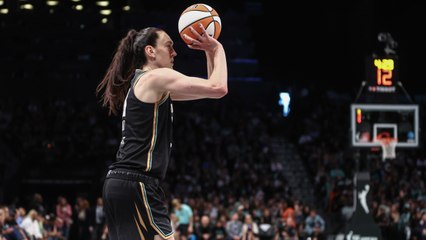 Liberty Defeat Storm 74-63, Maintaining Their Perfect Record