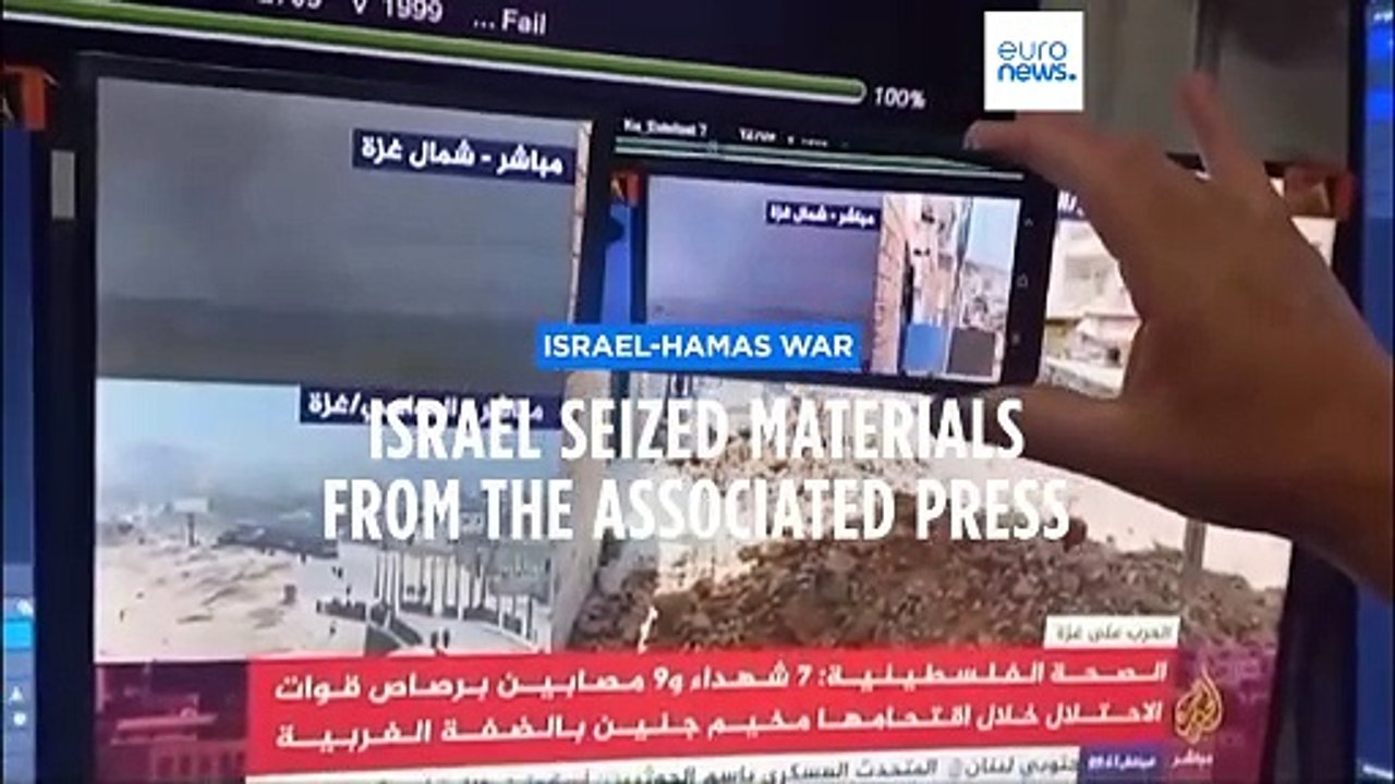 Israel officials seize journalists' cameras citing new media law