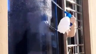 Nettoyeur de vitre magnétique... juste génial