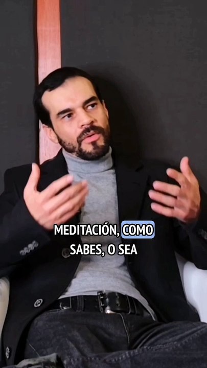 ¿CÓMO se DESPRENDE uno de su PERSONAJE? #interview #followme #youtube #like #viral #actor #streaming