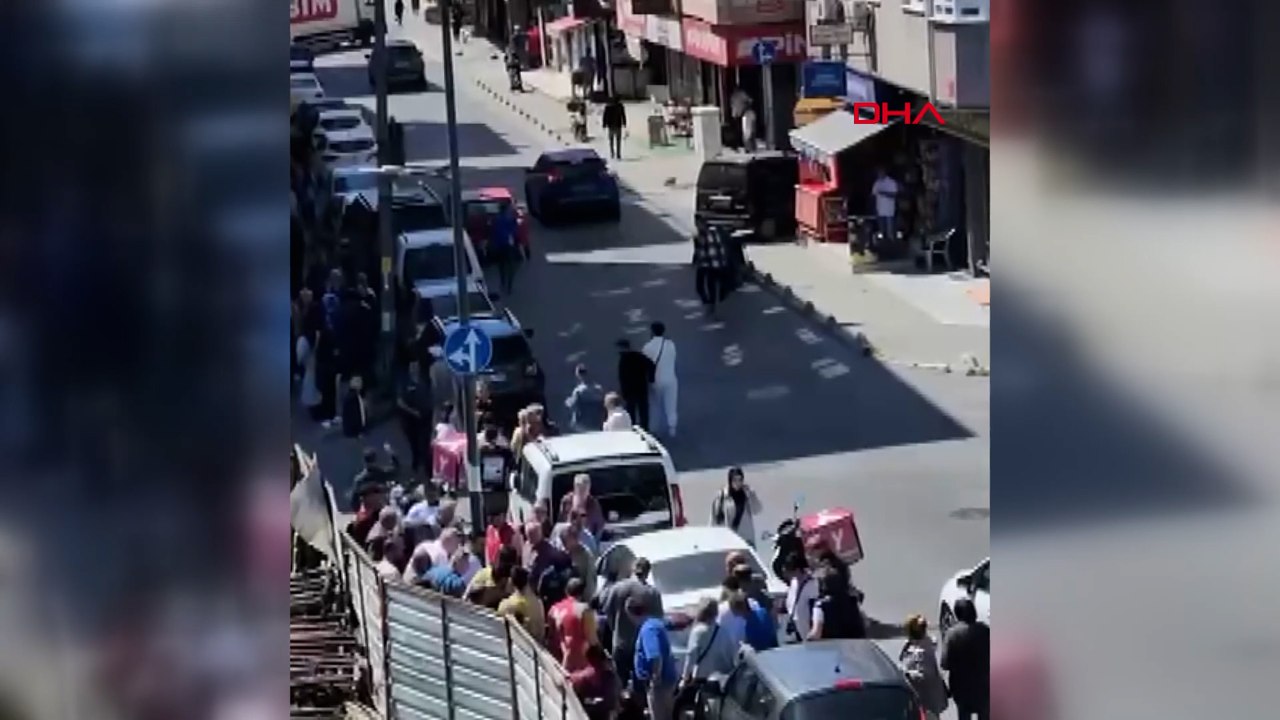 Kendisini polis olarak tanıtan dolandırıcı suçüstü yakalandı