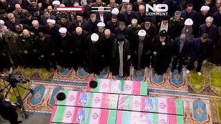 علی خامنه‌ای بر سر جنازه‌های رئیسی و همراهانش «نماز میت» خواند