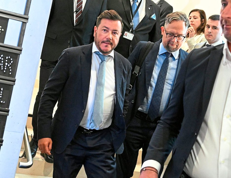 Cofag-Ausschuss: Befragung von Benko startete zäh wie erwartet